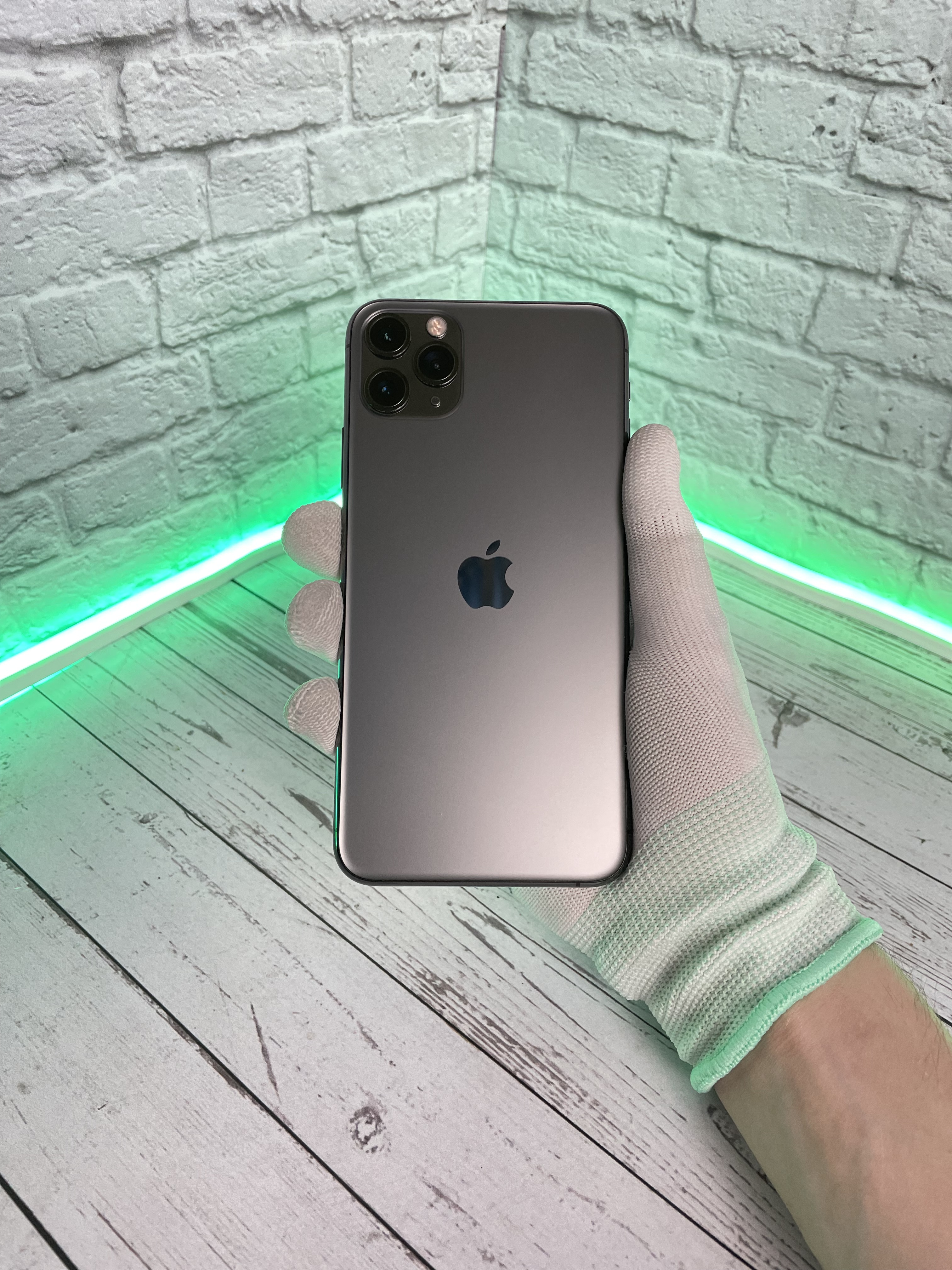 iPhone 11 Pro Max (256GB) Space Gray б/у в хорошем состоянии купить в  Москве с доставкой ▷ Smart Bazar